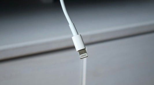 What Is a Lightning Cable: Full Guide to Types, Differences & Compatibility