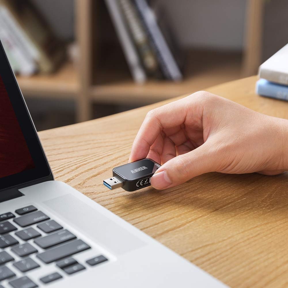 Anker 2-in-1 USB 3.0 Portable Card Reader