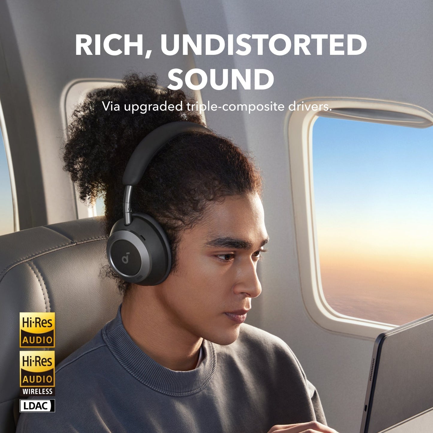 Space One Pro | FlexiCurve Over-Ear Headphones
